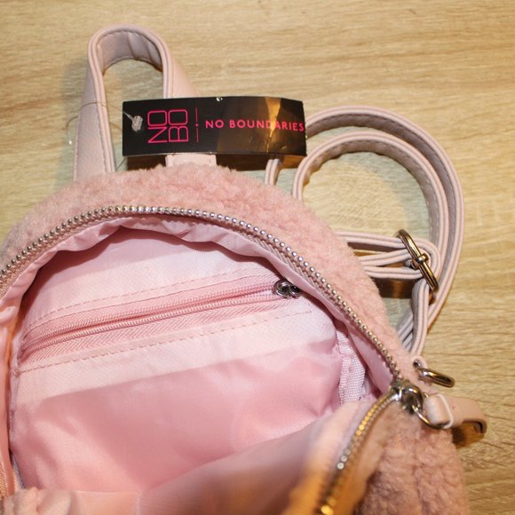 NoBo Mini Backpack Eloise Micro Handbag Fuzzy Pink - Picture 3 of 3